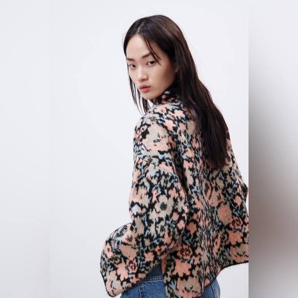 ZARA Floral Jacquard Knit Sweater Size Small - Picture 2 of 12